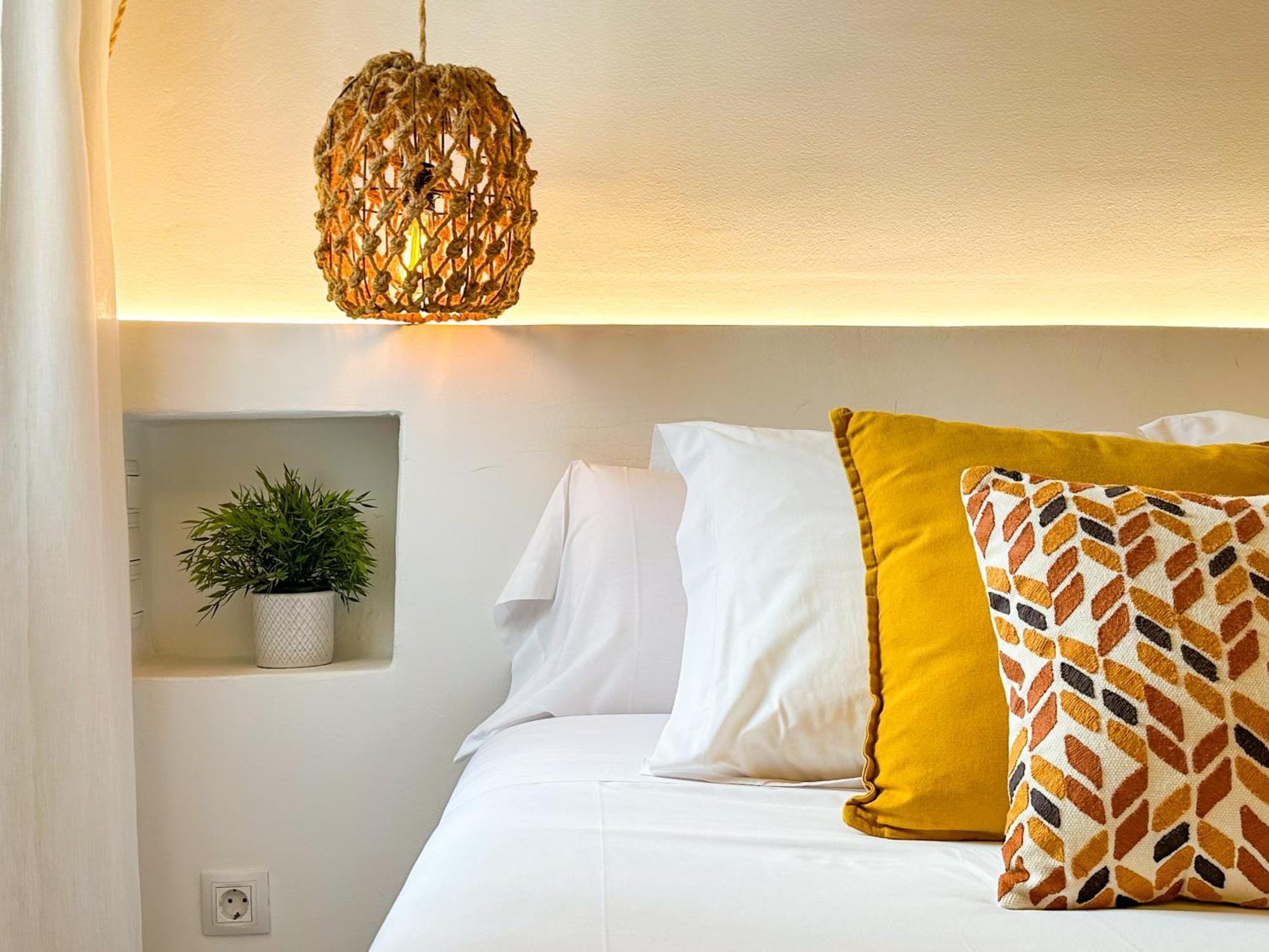 Moona Hostal Altea Bagian luar foto
