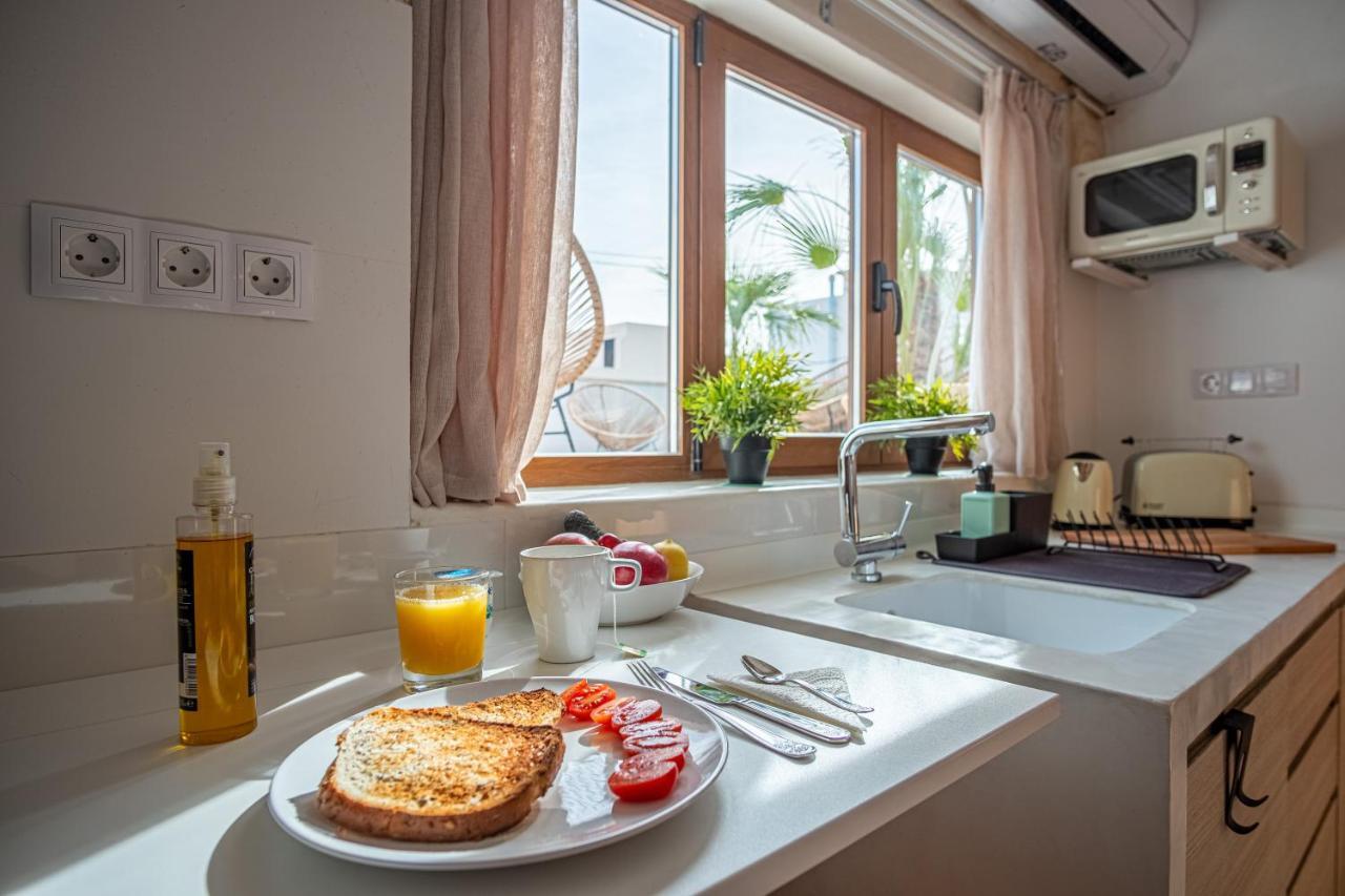 Moona Hostal Altea Bagian luar foto